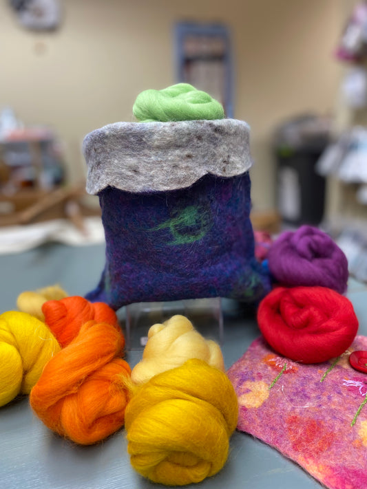 RESCHEDULED: Workshop: Wet Felting a 2-sided Wool Project Bag with Carissa Schlesinger