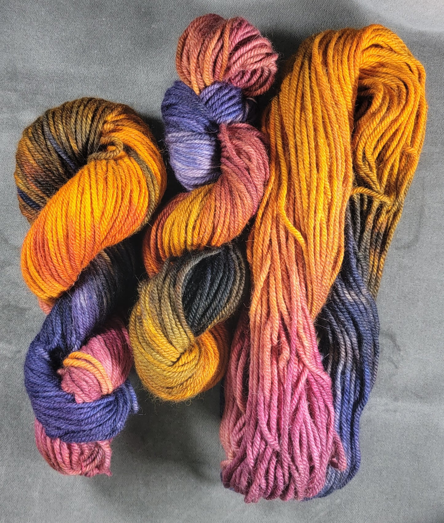 Hand Dyed Peruvian Highland Wool-Superfine Alpaca Yarn (NY)/Bulky